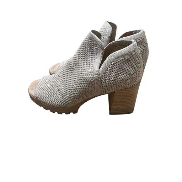 Eileen Fisher Tan Knit Peep Toe Bootie Sz 10 - Picture 3 of 3